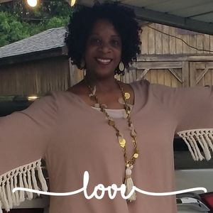 Meet your Posher, Rita